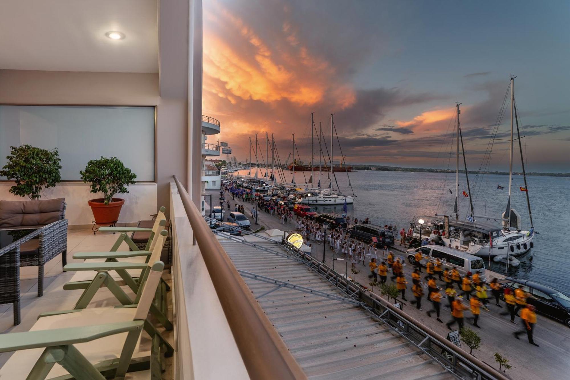 Ionis Seafront Suite Preveza Exterior foto